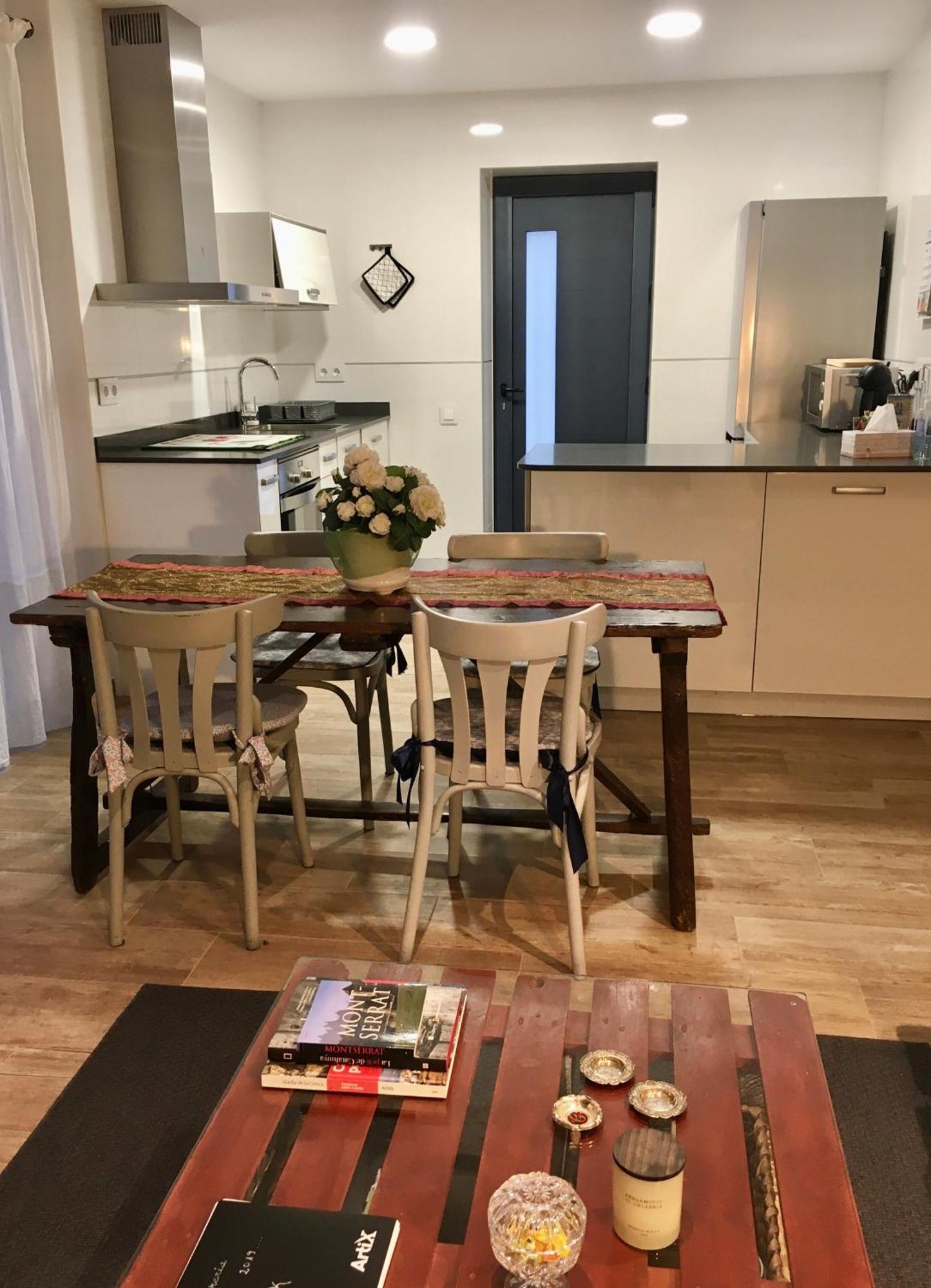 Apartament Torre De La Ferreria Tona Zewnętrze zdjęcie
